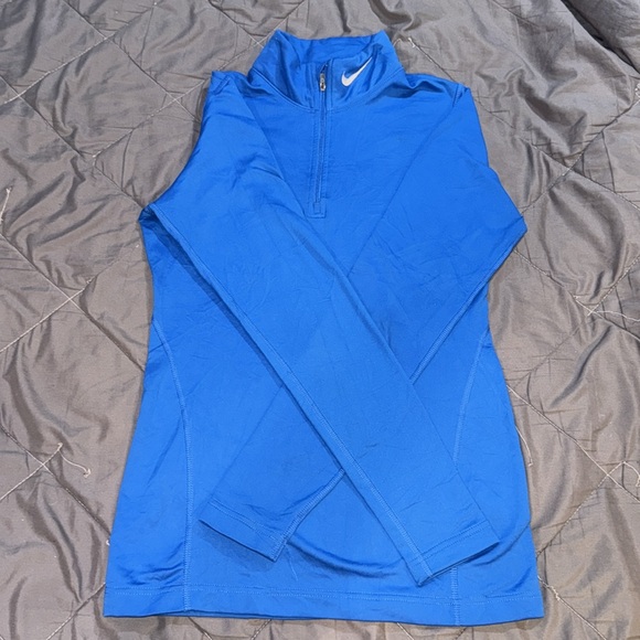 NIKE WOMENS BLUE SWEATER - Picture 2 of 6